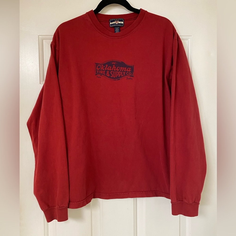 Men’s American Outfitters Long Sleeve Tee